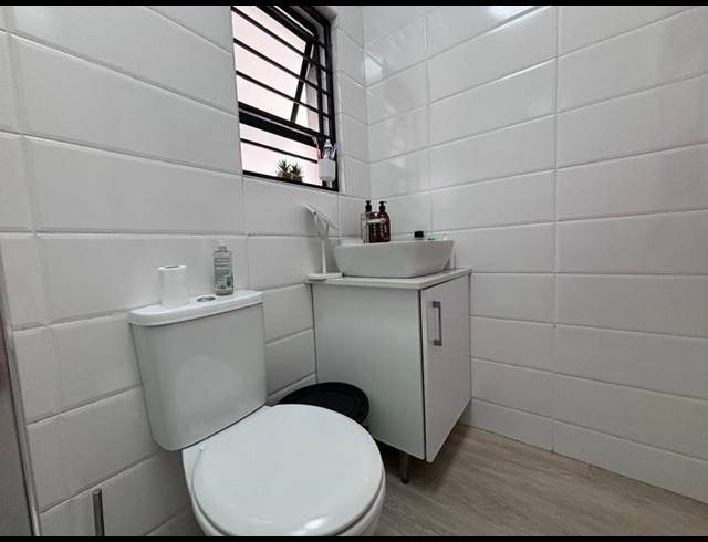 2 BEDROOM APARTMENT FOR SALE IN RIVONIA